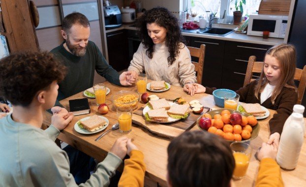 Build Safer Family Meal Routines