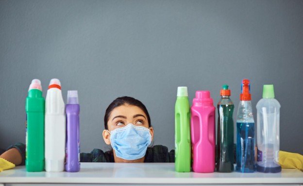How to Use Household Cleaning Products Safely