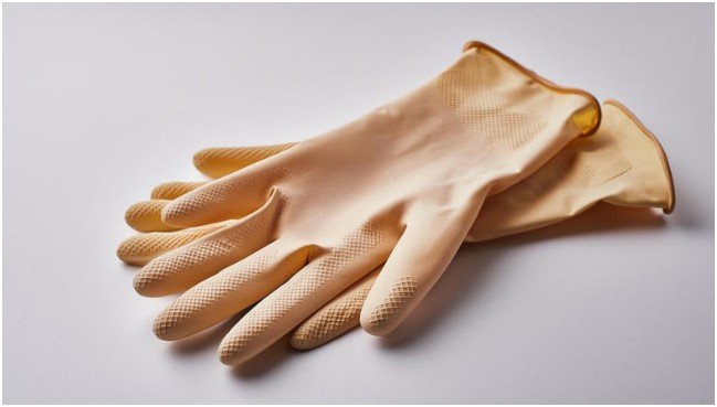 Common Types of Hand Protection and When to Use Them